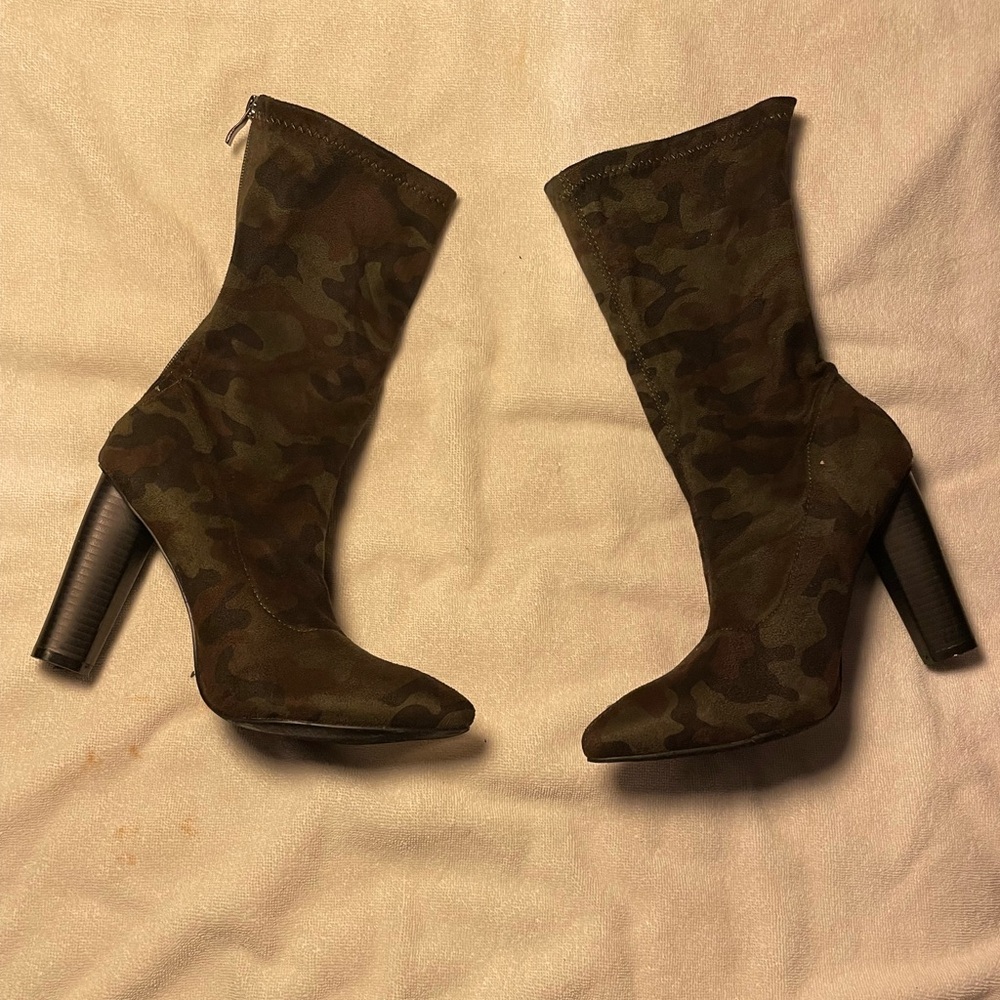 Olivia Miller Suede Sock Like Heeled Boot Lightly Worn Great Condition! Sz 11 W